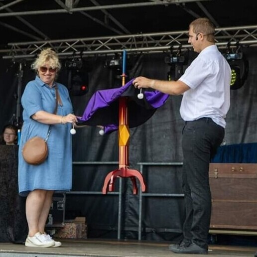 Magician Nieuwpoort  (BE) Magic show Magic Stef