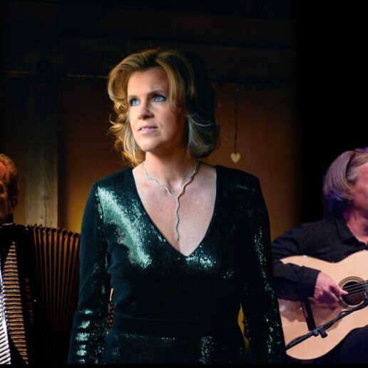 Singer (female) Woudenberg  (NL) Madelon sings Fado music for heart's soul