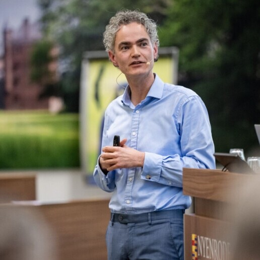 Speaker Bloemendaal  (NL) Politics in the U.S. & the 2026 Midterms