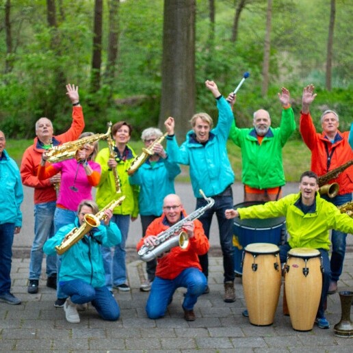 Orchestra Utrecht  (NL) Street orchestra Tutti Saxi