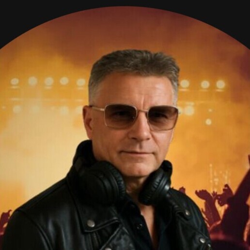 DJ Oisterwijk  (NL) Hans van House – DJ & Performer