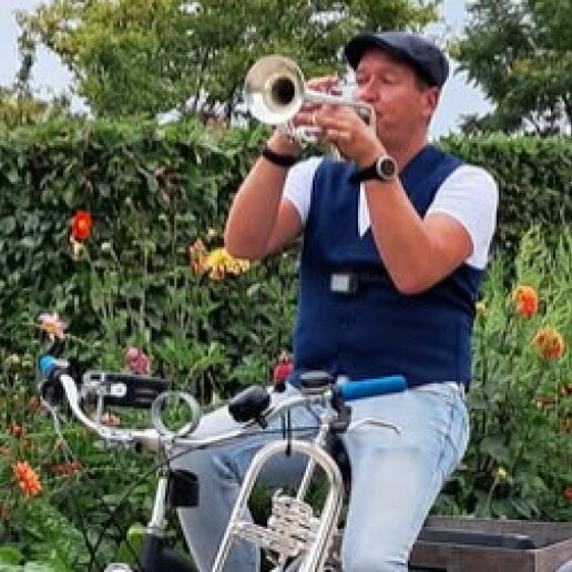 موسيقي آخر Horssen  (NL) Music on Wheels