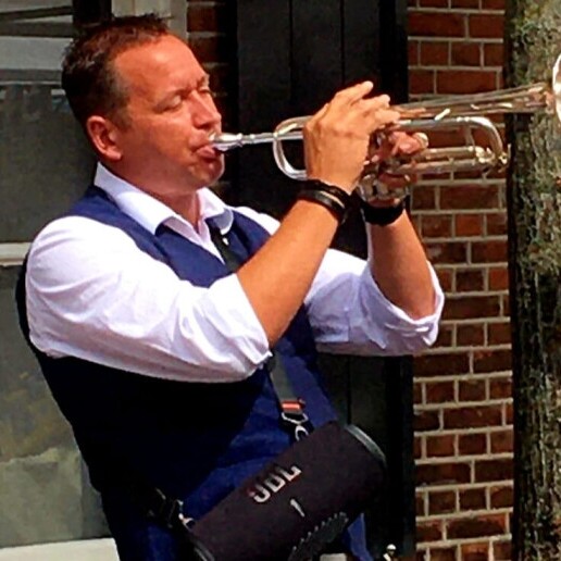 Trompettist Horssen  (NL) One Brass music