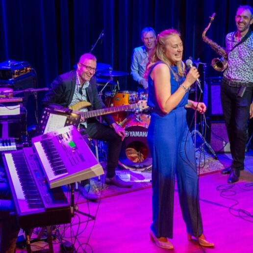 Band Hilversum  (NL) Fujaro, jazzband/funkband/soulband