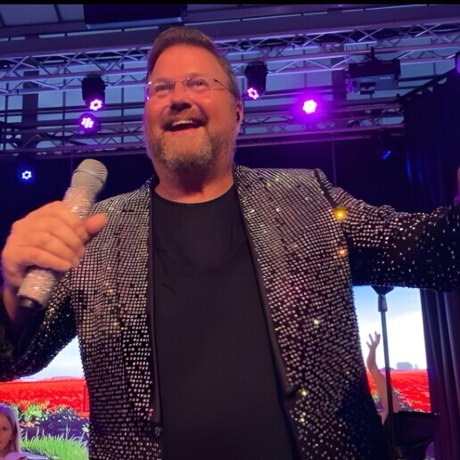 Singer (male) Nunspeet  (NL) FEAST SINGER - Henk