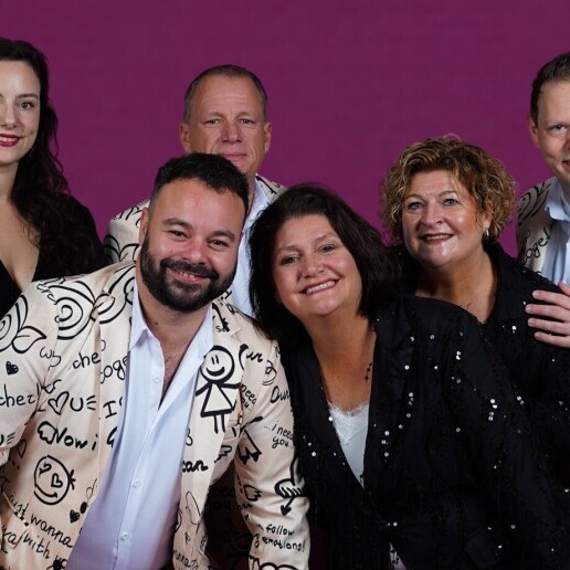 Zanggroep Beuningen  (Gelderland)(NL) Het Feestcafé