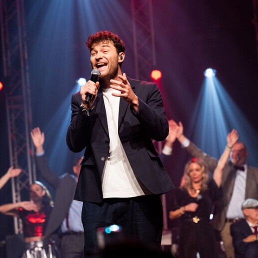 Singer (male) Amsterdam  (NL) Raffie van Maren All-round Singer