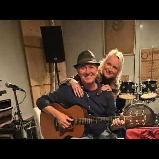 JUST MARCEL, Singer & guitarist (solo)