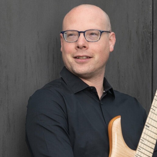 Gitarist Wachtebeke  (BE) Fervida: Romantiek en nostalgie