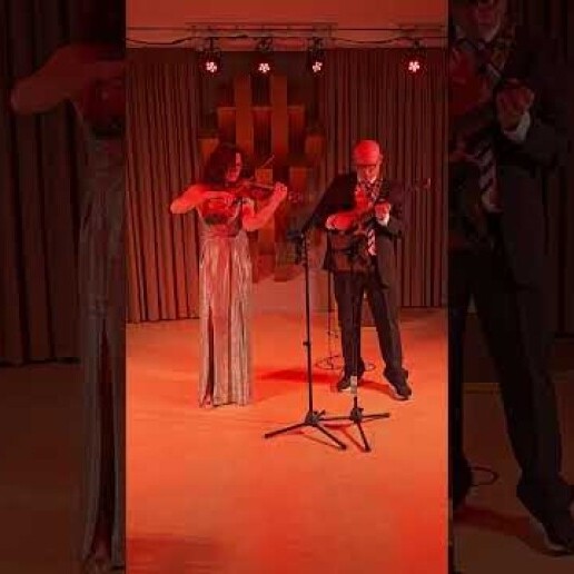 Band Wachtebeke  (BE) Fervida: viool en gitaar