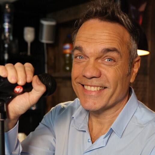 Singer (male) Tilburg  (NL) Henry Zingt Elvis