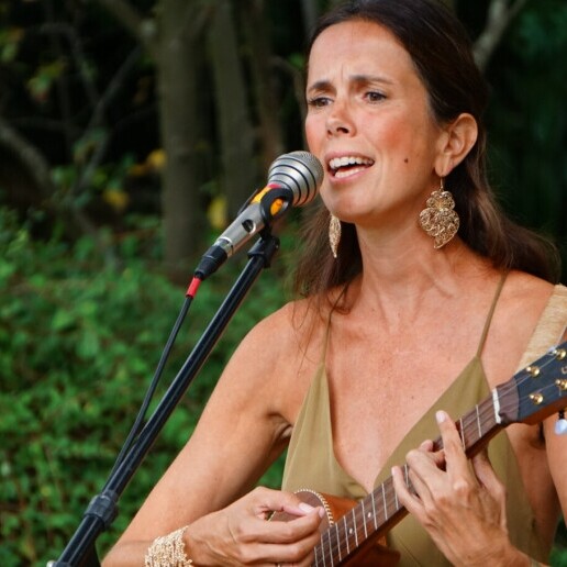 Zangeres Temse  (BE) Fado