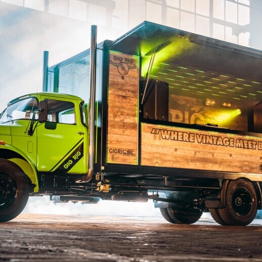 Drive-in show Ruinerwold  (NL) DJ Truck - Gig Rig | Mobile DJ Show