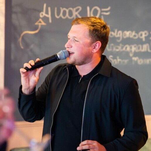 Singer (male) Maarssen  (NL) Singer Teun Landzaat