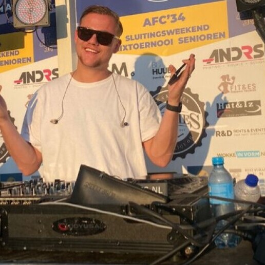 DJ Amsterdam  (NL) DJ Max Christian | All-round DJ
