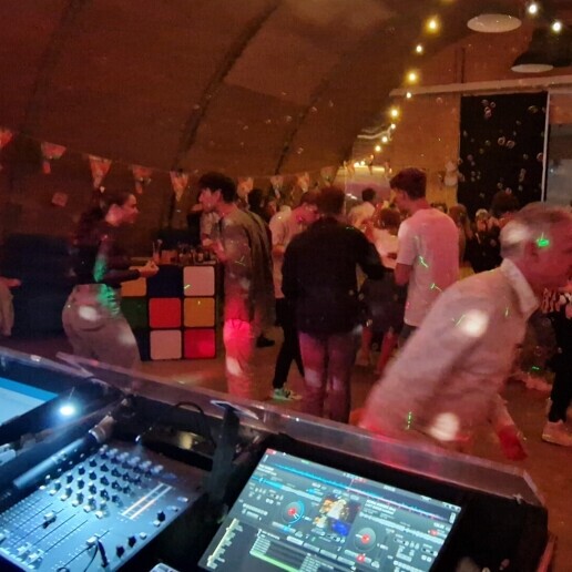 Drive-in show Nieuwkoop  (NL) That 70s 80s 90s Video Vibe - DJ Luuk