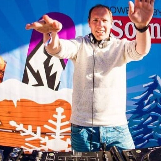 Drive-in show Eindhoven  (NL) Apres Ski Show mét Apres Ski DJ Matthias