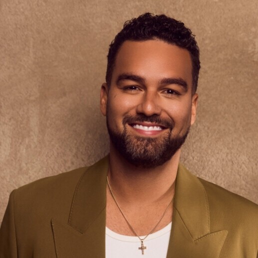 Singer (male) Rockanje  (NL) Deon