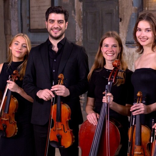 Orchestra London 6-Piece String Ensemble "Kara Strings"