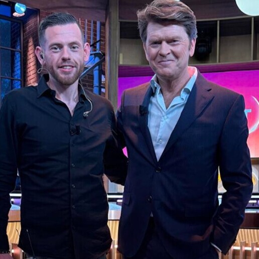 Zanger Alblasserdam  (NL) Rick de Jong – De Zingende Buschauffeur