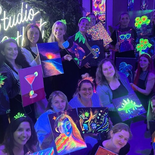 Trainer/Workshop Alkmaar  (NL) Sip & Paint glow in the dark Alkmaar