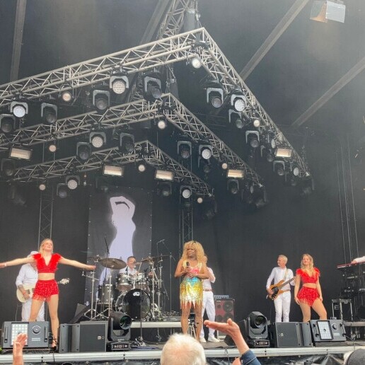 Band Almere  (NL) Hot Leggs - Tina Turner Tribute