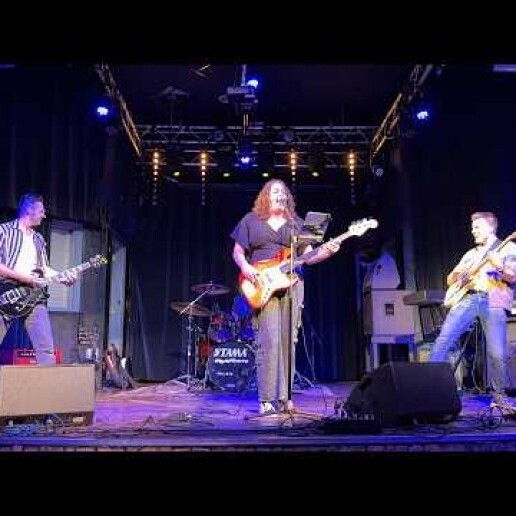 Royal Rebels Rock Cover Band!
