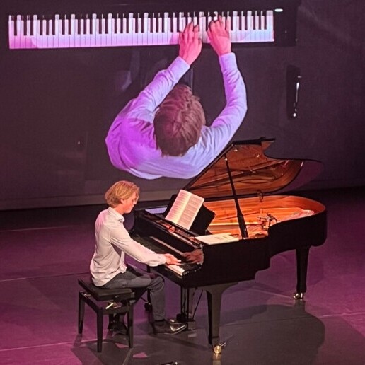 Pianist Leiden  (NL) Klassiek Pianist Hessel Luijken