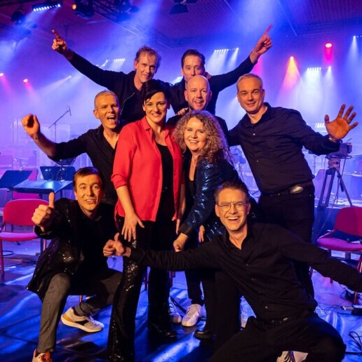 Band Valkenswaard  (NL) HotStew Your Recipe for Pop,Funk &Soul
