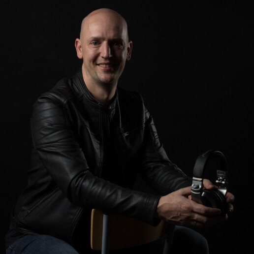 DJ Geertruidenberg  (NL) DJ B-Rave