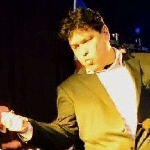 Singer (male) Amsterdam Zuidoost  (NL) Claudio, Singer of Timeless Classics