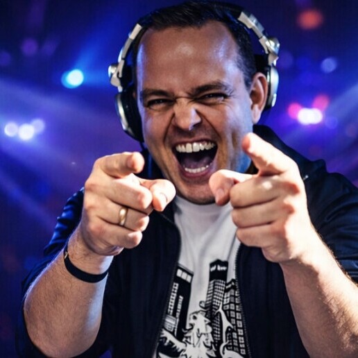 DJ Ureterp  (NL) DJ Phat Faced