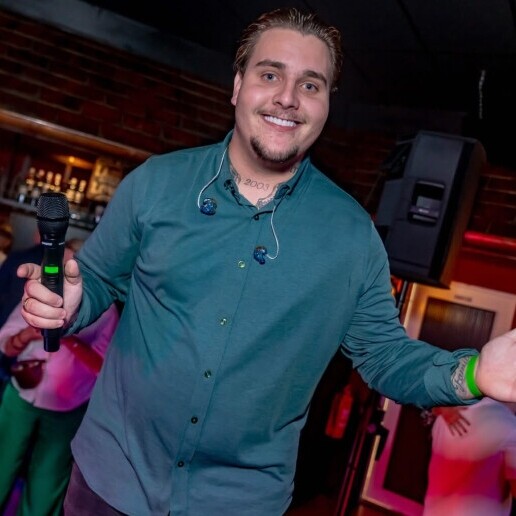 Singer (male) Leiden  (NL) Singer Andy van der Leek