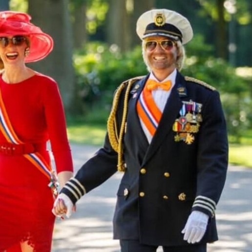 Animatie Enschede  (NL) Koningspaar Willy & Max