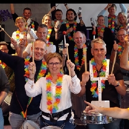 Trommelworkshop voor vrijgezellenuitje