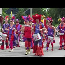 Braziliaanse Samba band Dale Cana