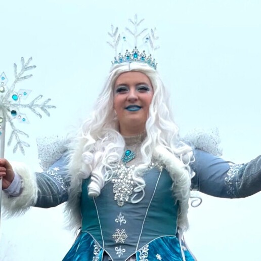 Actor Zwolle  (NL) Frozen Winter Queen | Stilt Runner