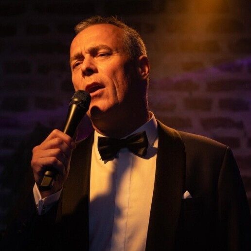 Singer (male) Enkhuizen  (NL) Ludo Bone, Classic Frank Sinatra Tribute