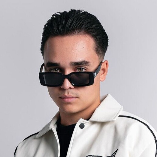 DJ Hoofddorp  (NL) DJ Justyn - Allround-dj