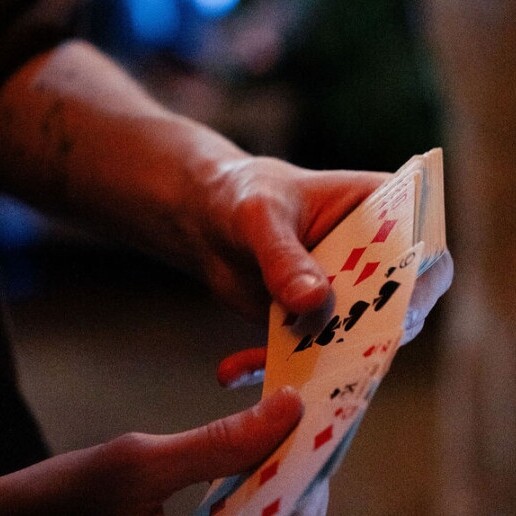 Magician Kortenhoef  (NL) Bram Veenman | Close-Up Magician