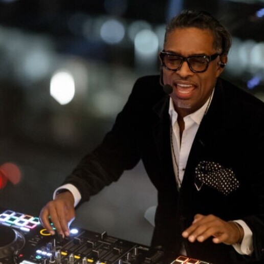 DJ Amsterdam  (NL) Go Crazy Show by Johnny Kelvin