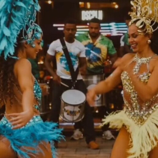 Dance group Watergang  (NL) Professional samba dancers