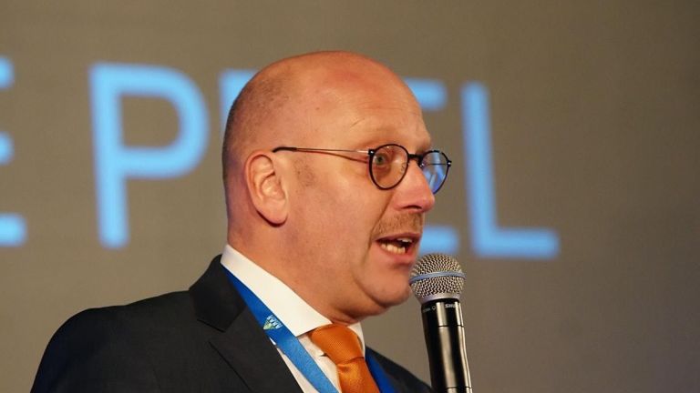 Cybercrime, Internet fraud, Indenteitsfraude