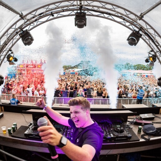 DJ Nieuw Scheemda  (NL) Fasto - Allround DJ